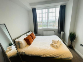 Modern studio, Prime location, Stunning city view